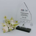 bikin plakat akrilik